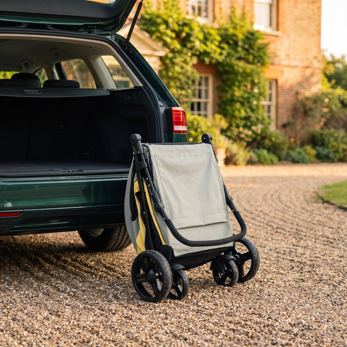 Ambler Double Dog Stroller for Two Dogs, Rear Ramp Door, Rated to 121 lb — view 4